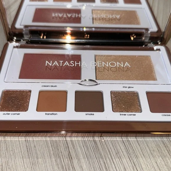 Natasha Denona glam face palette. Dark